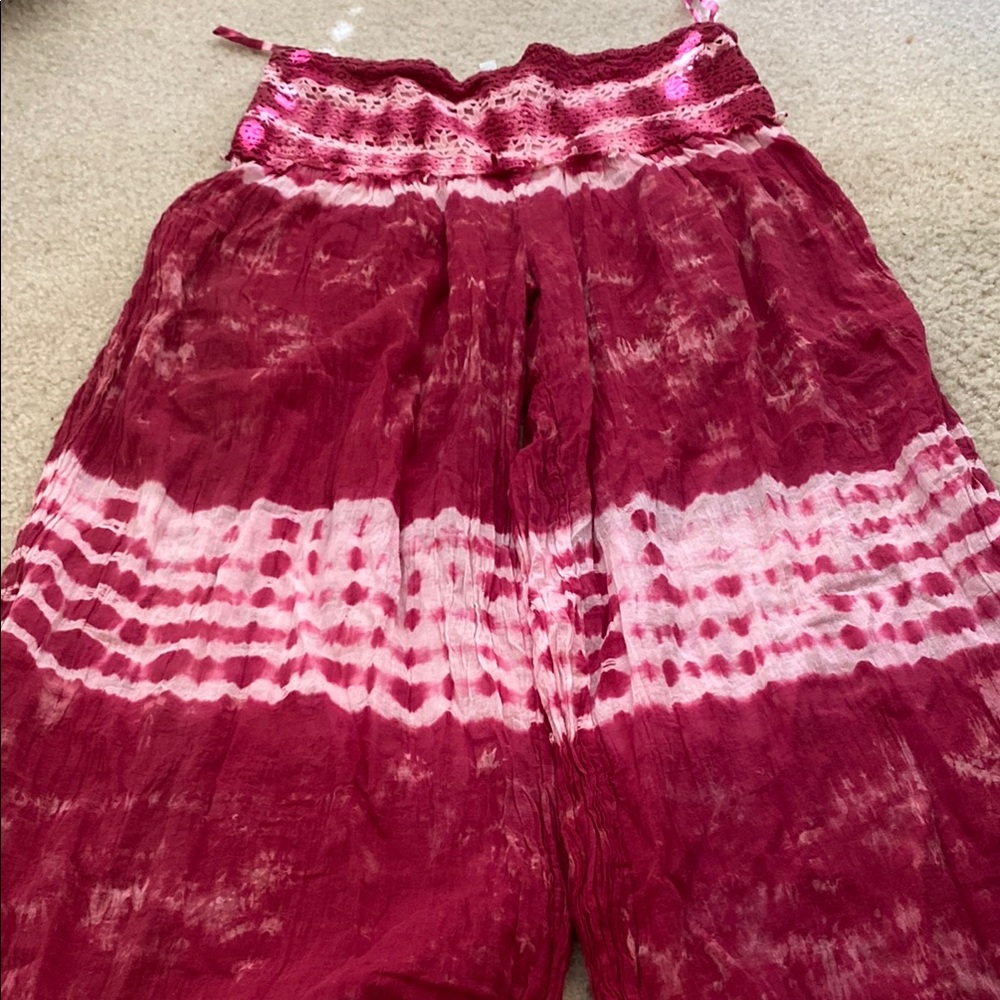 Solitaire Burgundy and Pink Pants‎